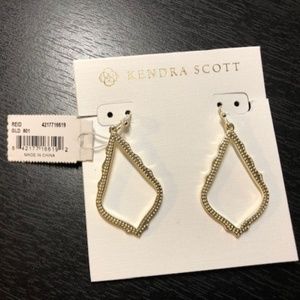 Kendra Scott Sophia Drop Earrings In Gold